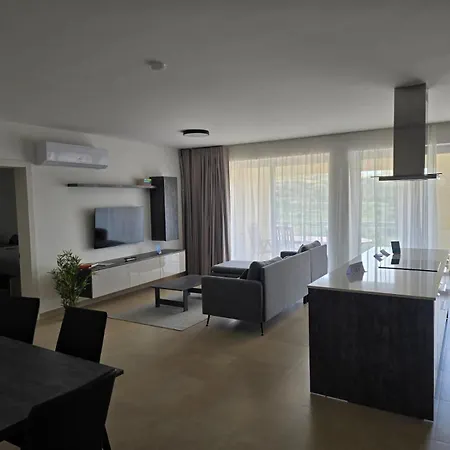 The Valley Collection - B7 Apartment