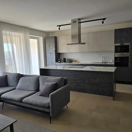 The Valley Collection - B7 Apartment *