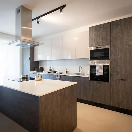 The Valley Collection - B7